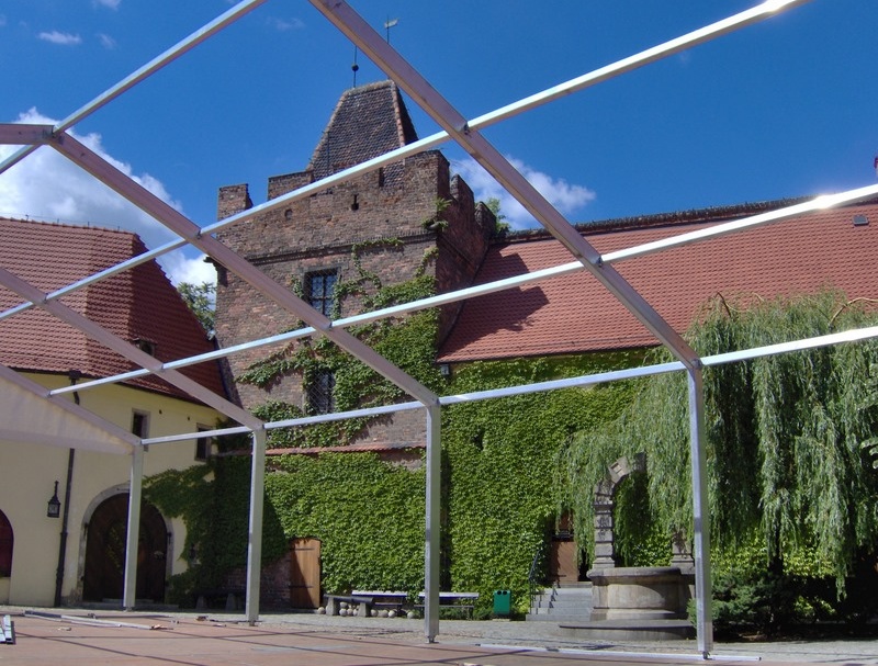 Пракат вытворчасць каркасна-тэнтавых павільёнаў складскіх аб'ектаў Польшча