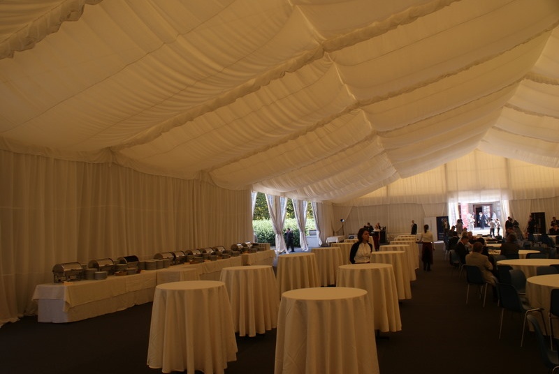 Пракат вытворчасць каркасна-тэнтавых павільёнаў складскіх аб'ектаў Польшча