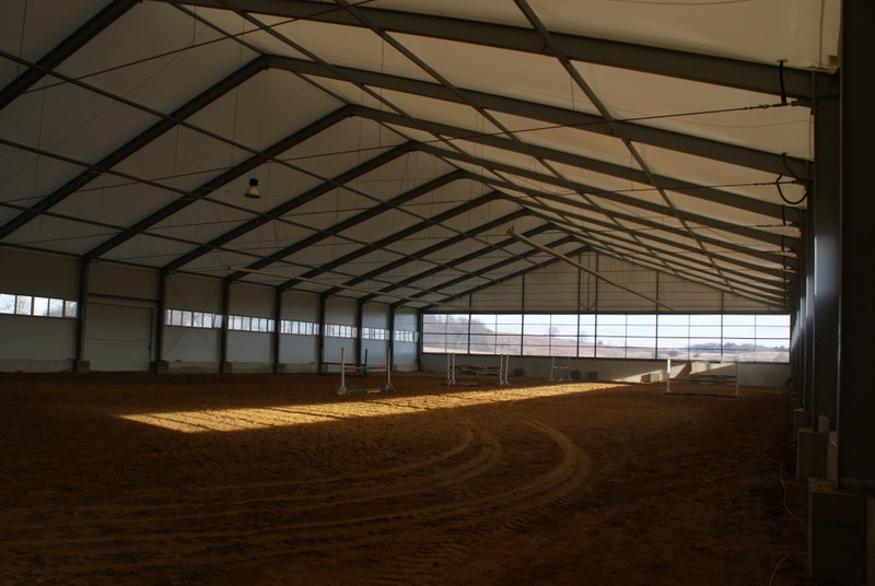 Пракат вытворчасць каркасна-тэнтавых павільёнаў складскіх аб'ектаў Польшча